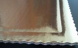 PODKŁAD POD TORT CIASTO - Tektura Falista - 25x25 cm Złoty T - obrazek 3