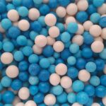 PEREŁKI CUKROWE KULE CUKROWE Kulki mix biało-niebieski 10mm 50g